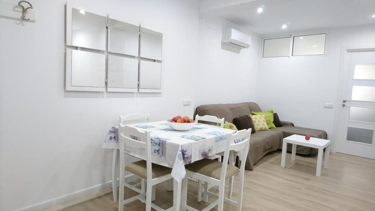 Tarragona Center Room Exterior photo
